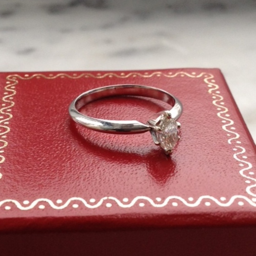 Beautiful Genuine Marquise Cut Diamond Ring - Picture 2 of 5